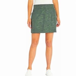 NEW! Orvis Camo Active Travel Skort Green SZ M